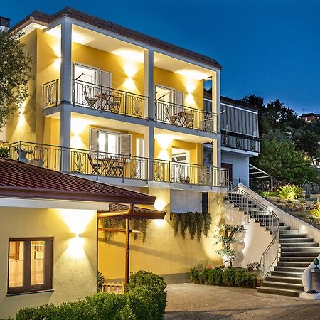 فيلا Casa La Cycas ماسّا لوبْرينسِ المظهر الخارجي الصورة