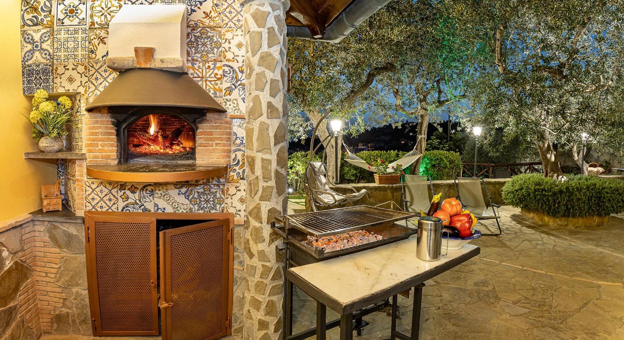 فيلا Casa La Cycas ماسّا لوبْرينسِ المظهر الخارجي الصورة